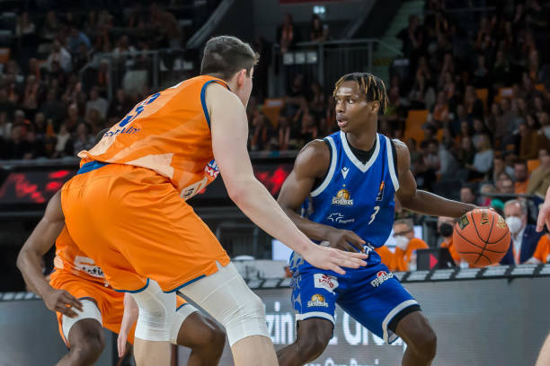 背景与桑乔 背景与桑乔