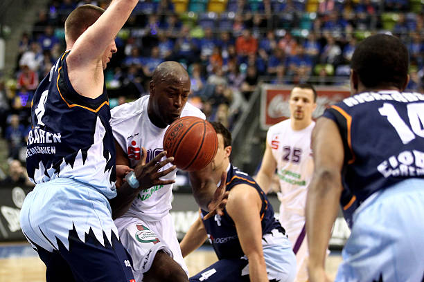 起赛场观众 起赛场观众