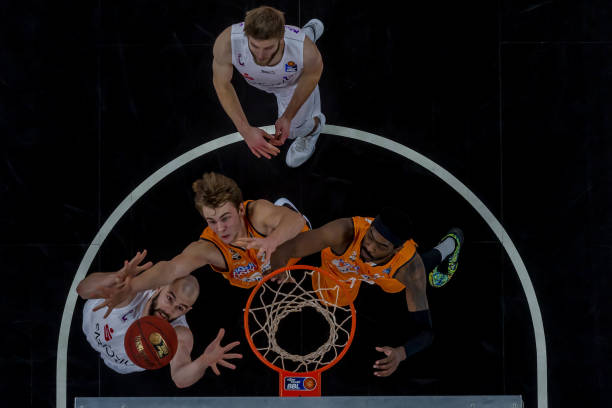 在特定赛道 在特定赛道